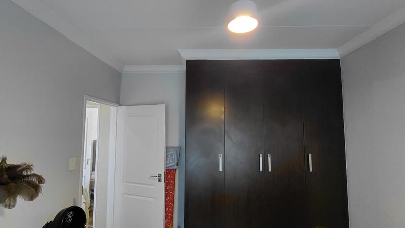 2 Bedroom Property for Sale in Glenanda Gauteng