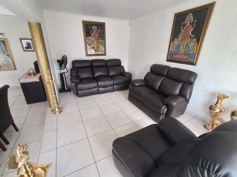3 Bedroom Property for Sale in Glenvista Gauteng