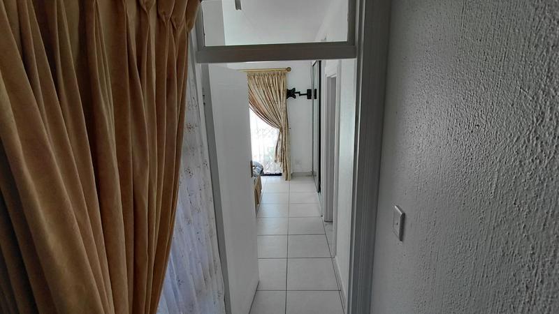 3 Bedroom Property for Sale in Glenvista Gauteng