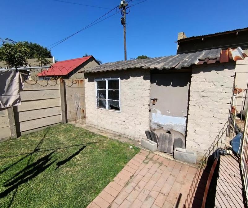 3 Bedroom Property for Sale in Roseacre Gauteng