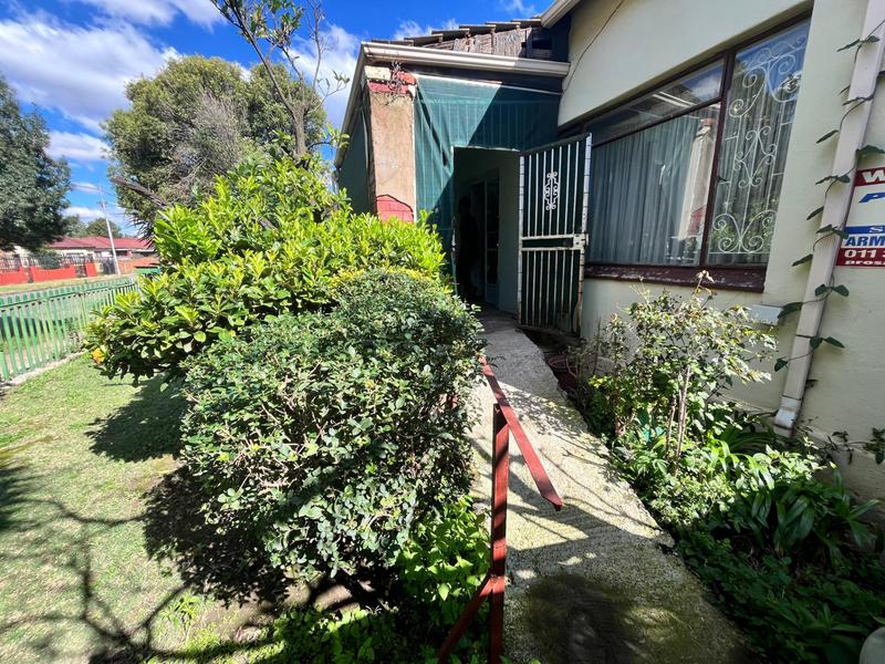 2 Bedroom Property for Sale in Springs Gauteng