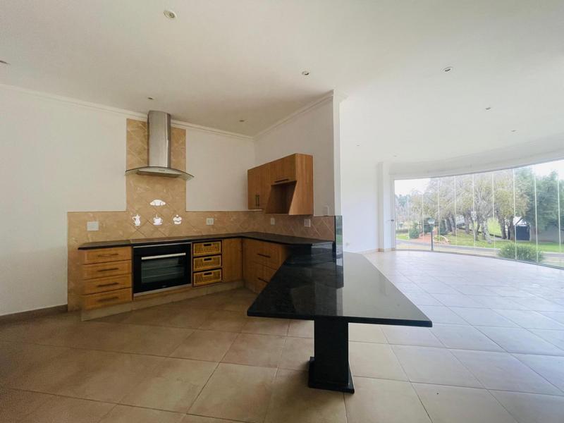 4 Bedroom Property for Sale in Ebotse Golf Estate Gauteng