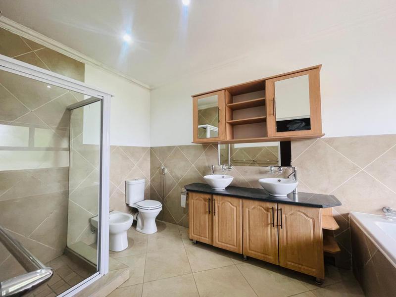 4 Bedroom Property for Sale in Ebotse Golf Estate Gauteng