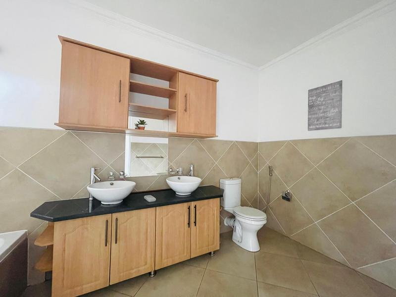 4 Bedroom Property for Sale in Ebotse Golf Estate Gauteng