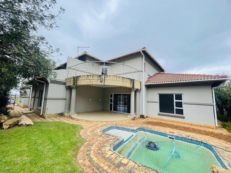 4 Bedroom Property for Sale in Ebotse Golf Estate Gauteng