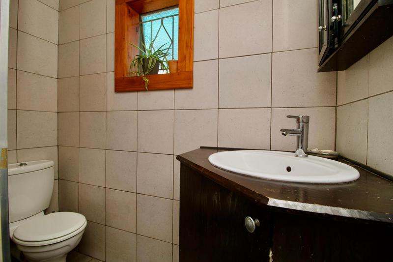 To Let 1 Bedroom Property for Rent in Glen Marais Gauteng