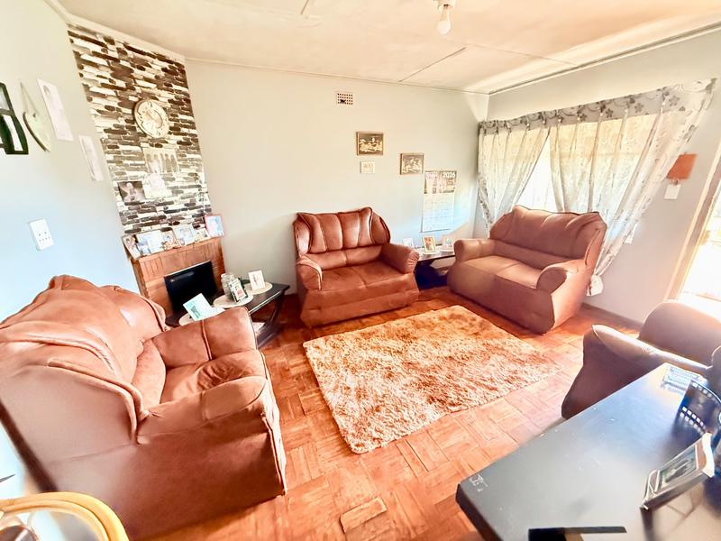 3 Bedroom Property for Sale in Vanderbijlpark Cw 6 Gauteng