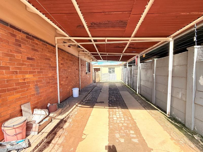 3 Bedroom Property for Sale in Vanderbijlpark Cw 6 Gauteng