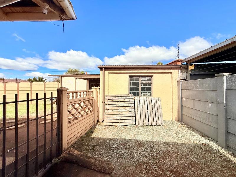 3 Bedroom Property for Sale in Vanderbijlpark Cw 6 Gauteng