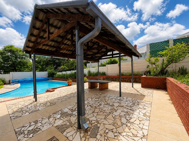 To Let 6 Bedroom Property for Rent in Muckleneuk Gauteng