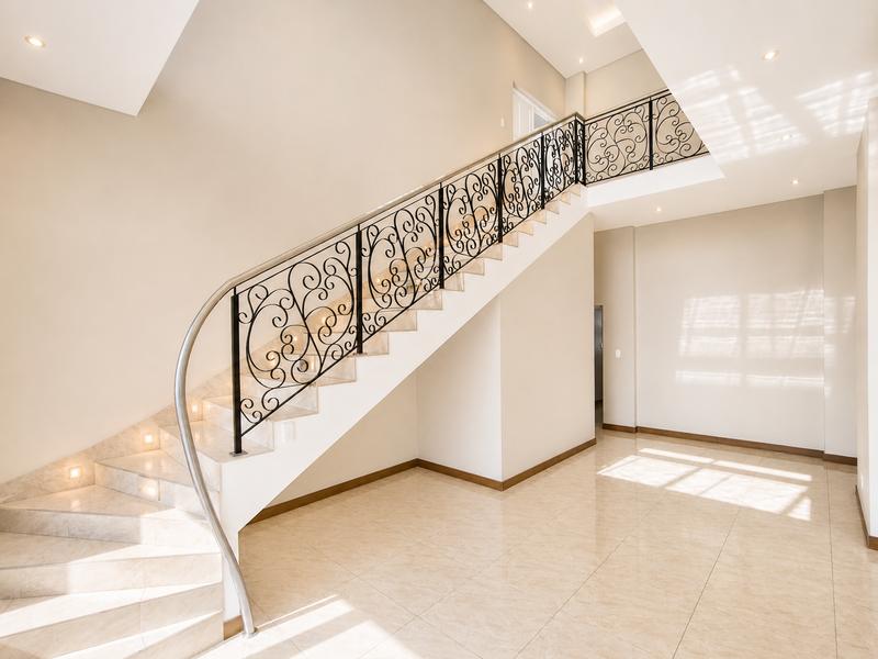 4 Bedroom Property for Sale in Waterkloof Heights Gauteng