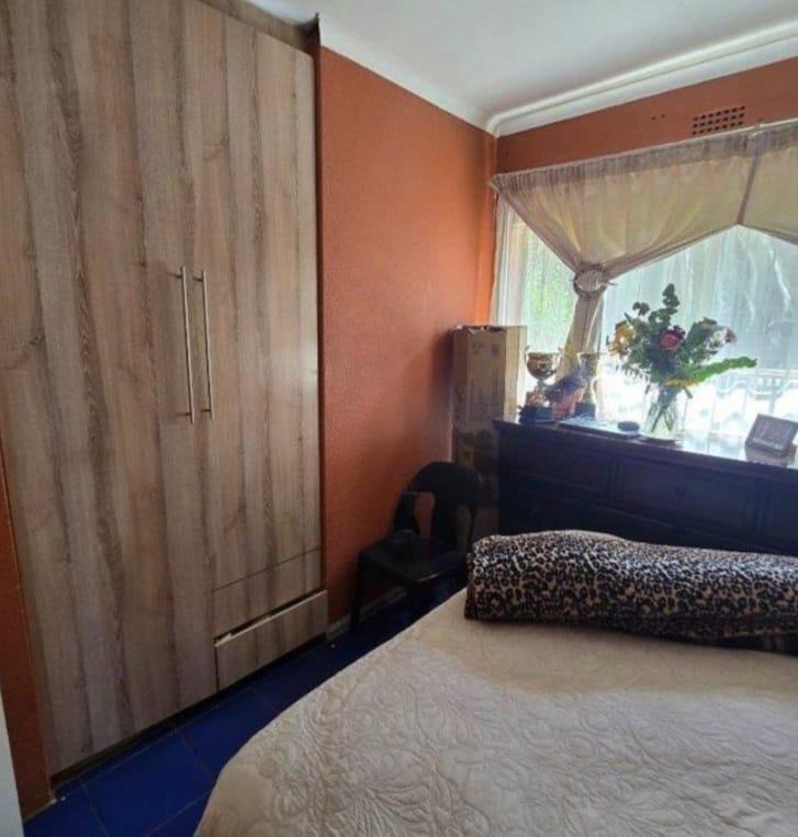 3 Bedroom Property for Sale in Brackendowns Gauteng