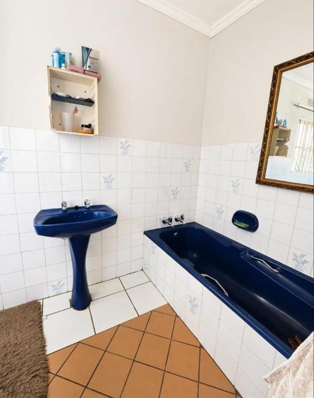 3 Bedroom Property for Sale in Brackendowns Gauteng