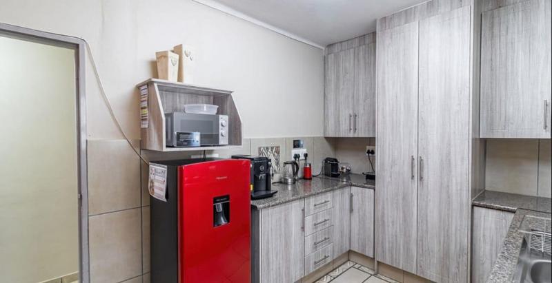 Commercial Property for Sale in Brackenhurst Gauteng