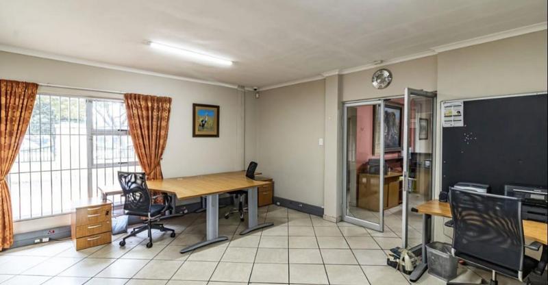 Commercial Property for Sale in Brackenhurst Gauteng