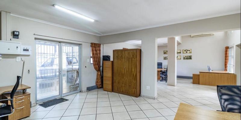 Commercial Property for Sale in Brackenhurst Gauteng