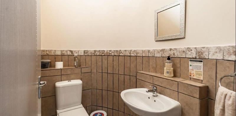 Commercial Property for Sale in Brackenhurst Gauteng