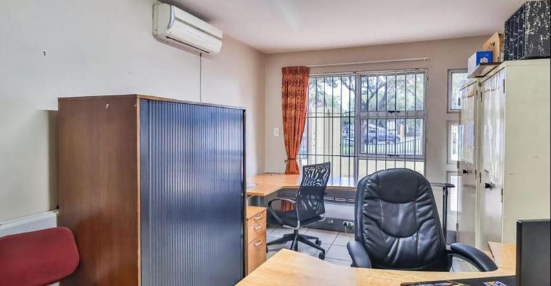 Commercial Property for Sale in Brackenhurst Gauteng