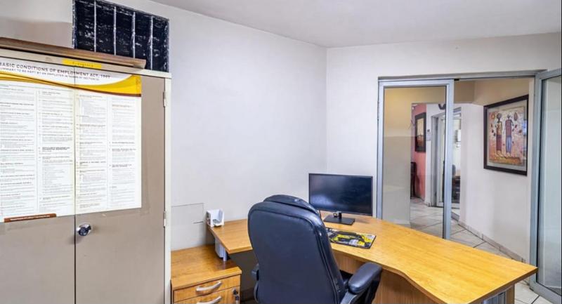 Commercial Property for Sale in Brackenhurst Gauteng