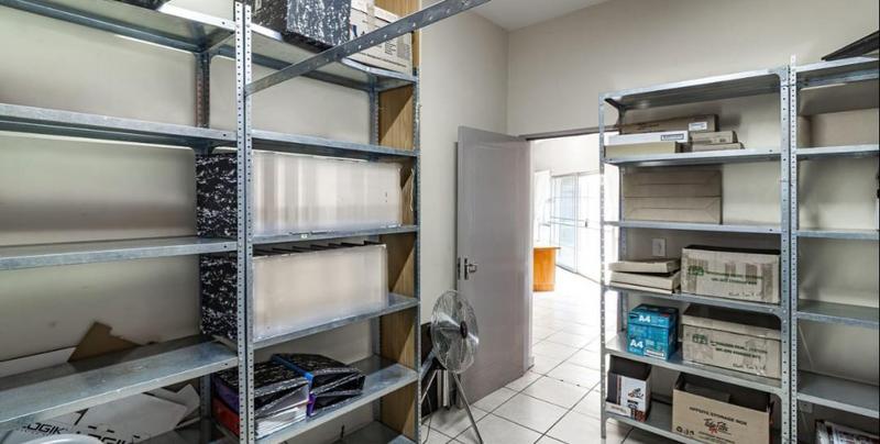 Commercial Property for Sale in Brackenhurst Gauteng