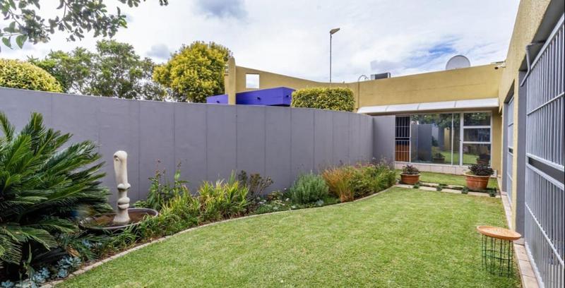 Commercial Property for Sale in Brackenhurst Gauteng