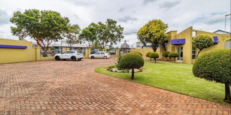 Commercial Property for Sale in Brackenhurst Gauteng