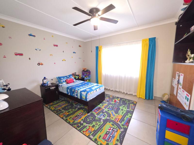4 Bedroom Property for Sale in Rothdene Gauteng
