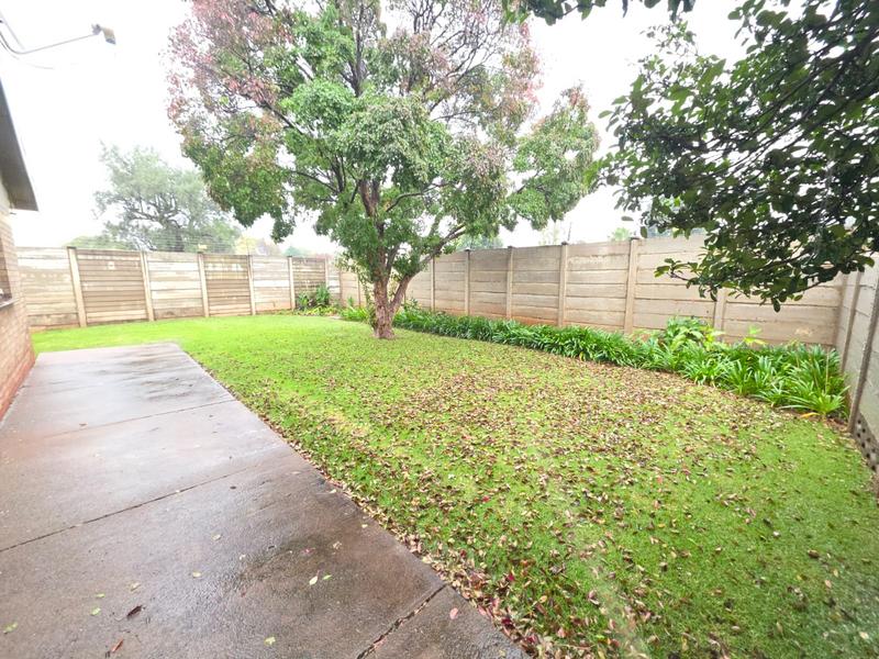 4 Bedroom Property for Sale in Rothdene Gauteng