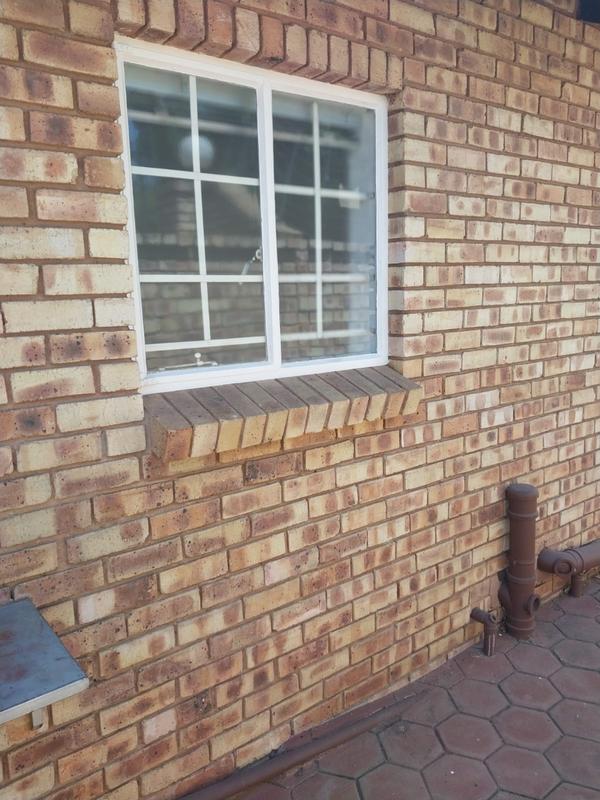 3 Bedroom Property for Sale in Wierda Park Gauteng