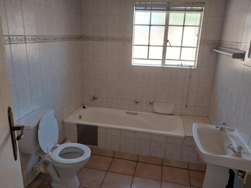 3 Bedroom Property for Sale in Wierda Park Gauteng