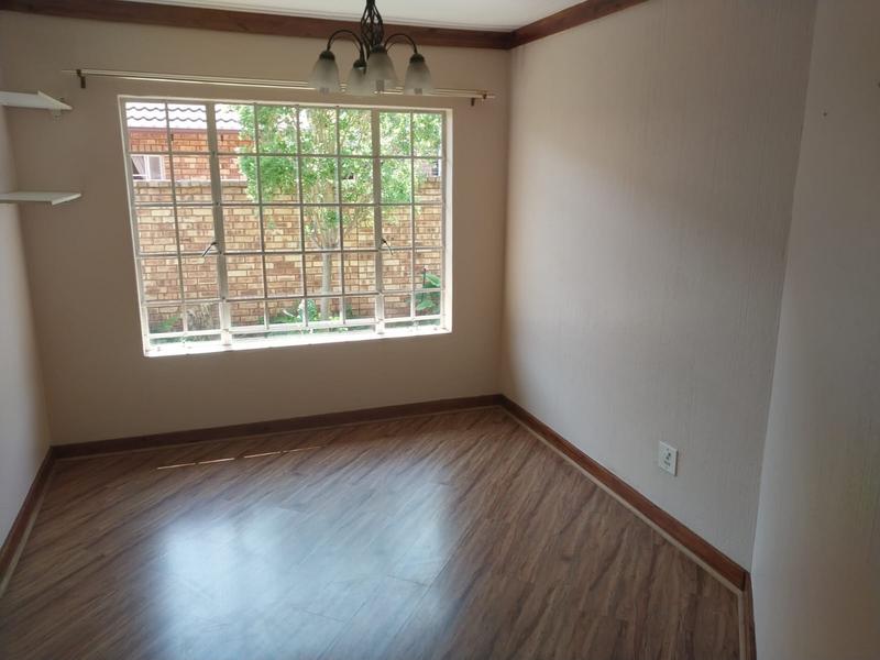 3 Bedroom Property for Sale in Wierda Park Gauteng