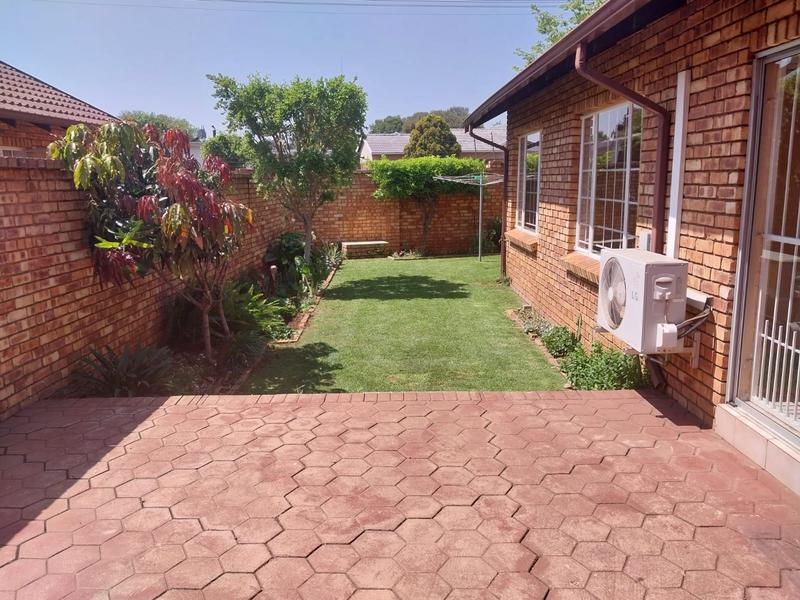 3 Bedroom Property for Sale in Wierda Park Gauteng