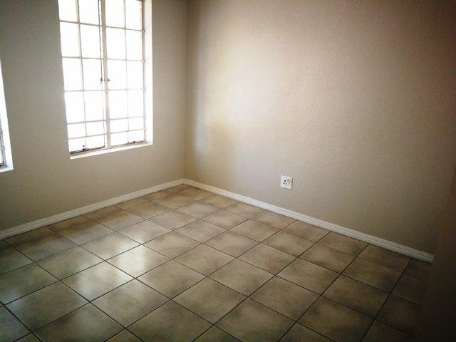 To Let 2 Bedroom Property for Rent in Northgate Gauteng