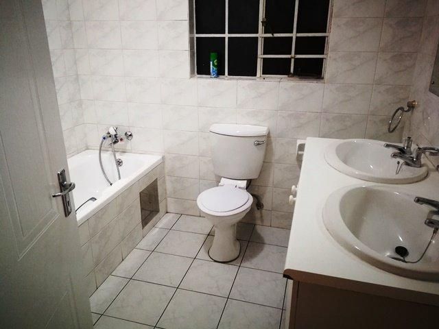 To Let 2 Bedroom Property for Rent in Northgate Gauteng