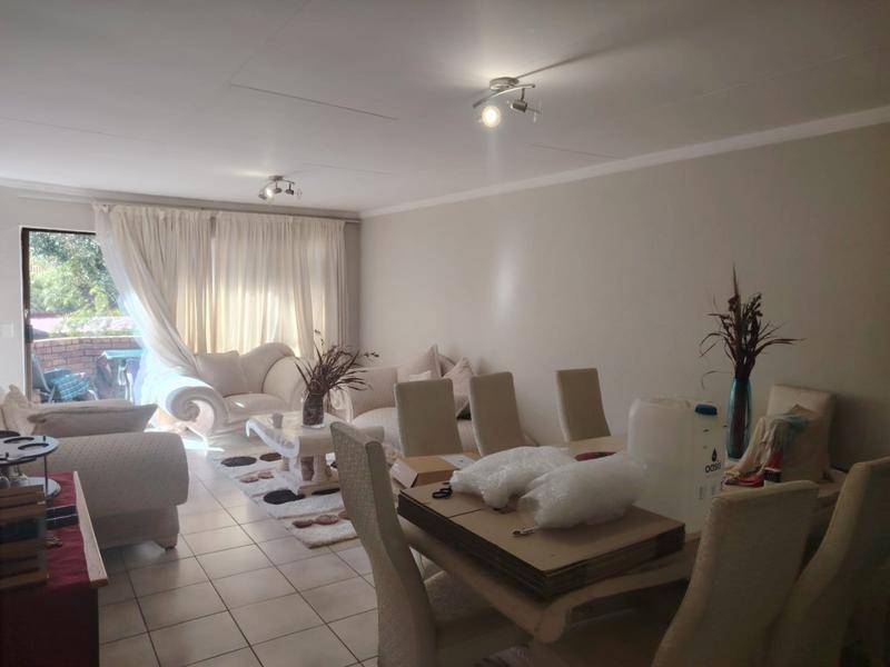 To Let 2 Bedroom Property for Rent in Northgate Gauteng