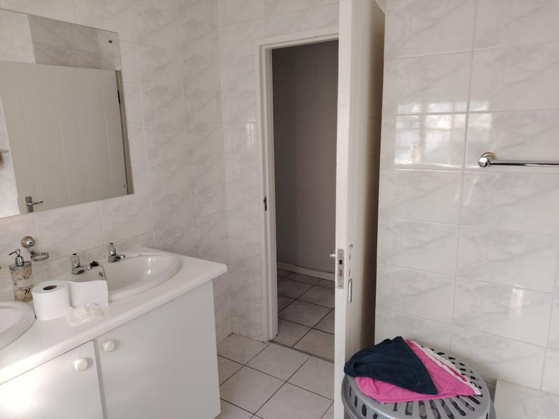 To Let 2 Bedroom Property for Rent in Northgate Gauteng