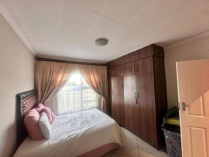4 Bedroom Property for Sale in Amandasig Gauteng