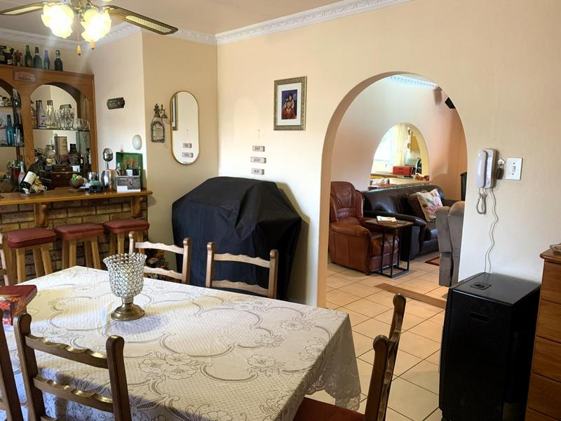 5 Bedroom Property for Sale in Sunward Park Gauteng