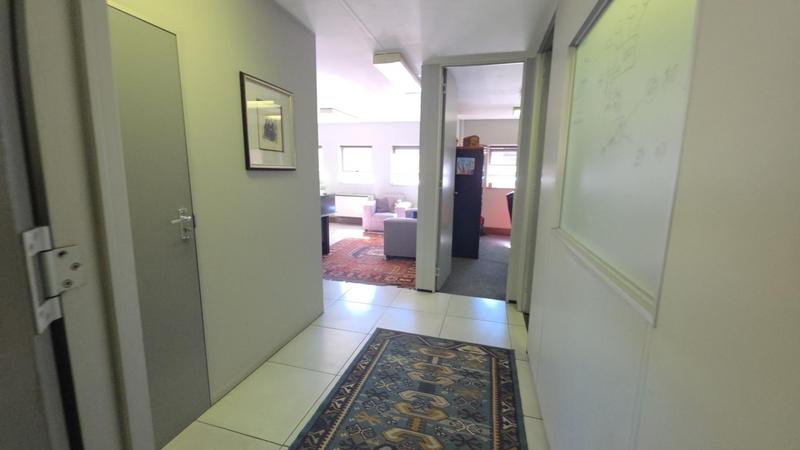 To Let Commercial Property for Rent in Lynnwood Gauteng