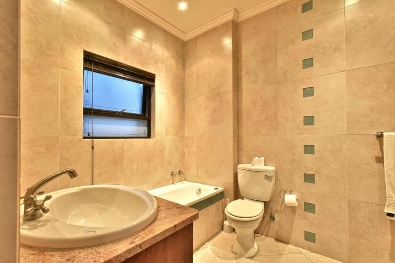 5 Bedroom Property for Sale in Bassonia Gauteng