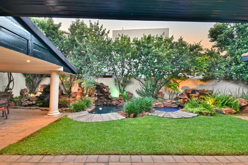 5 Bedroom Property for Sale in Bassonia Gauteng