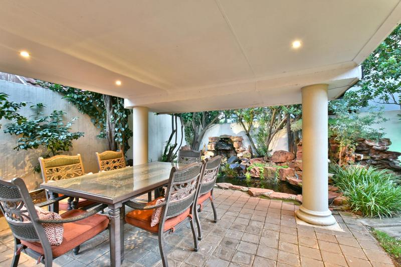 5 Bedroom Property for Sale in Bassonia Gauteng