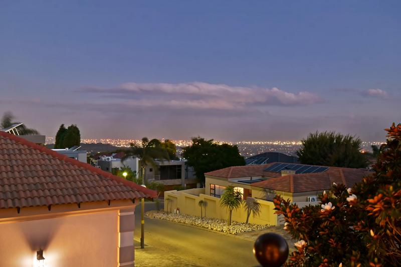 5 Bedroom Property for Sale in Bassonia Gauteng