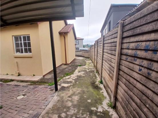 3 Bedroom Property for Sale in Olievenhoutbosch Gauteng
