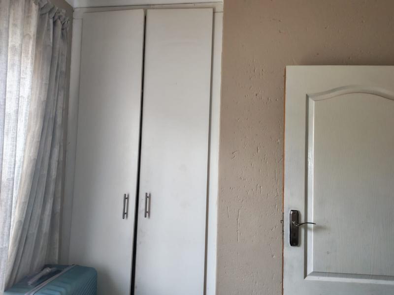 2 Bedroom Property for Sale in Olievenhoutbosch Gauteng