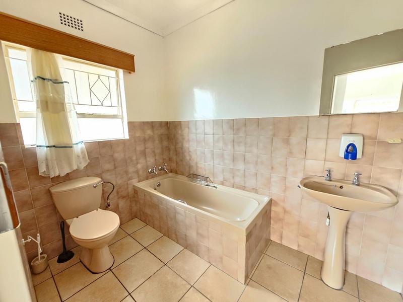 To Let 1 Bedroom Property for Rent in Discovery Gauteng