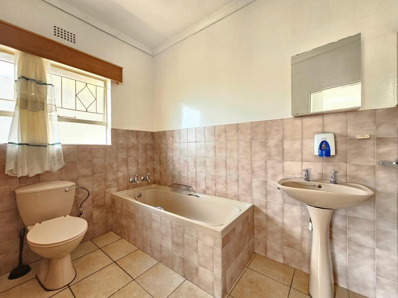 To Let 1 Bedroom Property for Rent in Discovery Gauteng