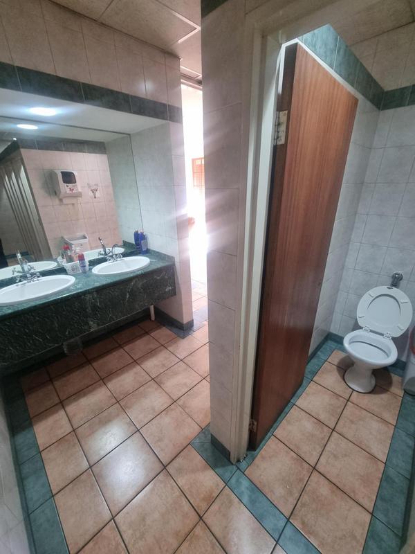 To Let Commercial Property for Rent in Bedfordview Gauteng
