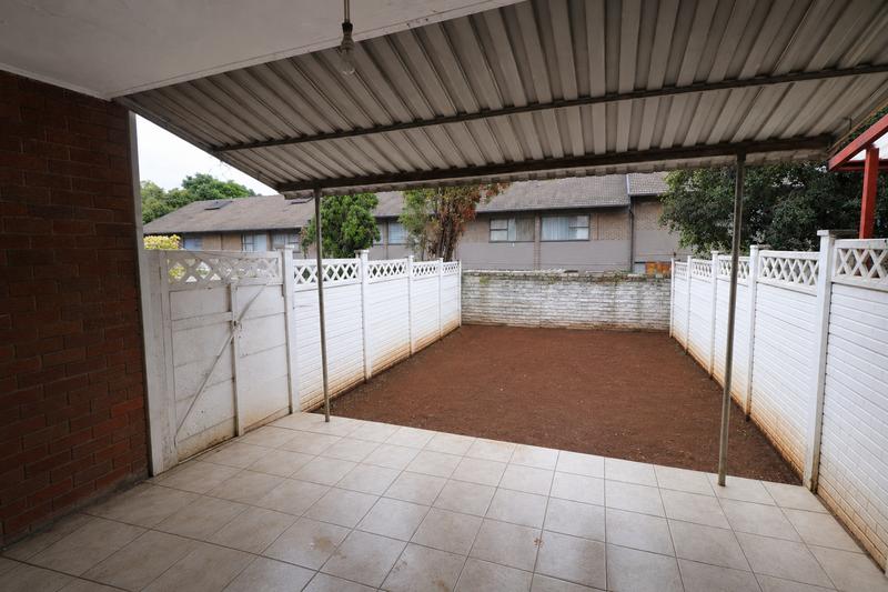 To Let 2 Bedroom Property for Rent in Windsor West Gauteng