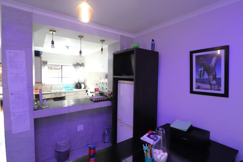 To Let 2 Bedroom Property for Rent in Windsor West Gauteng
